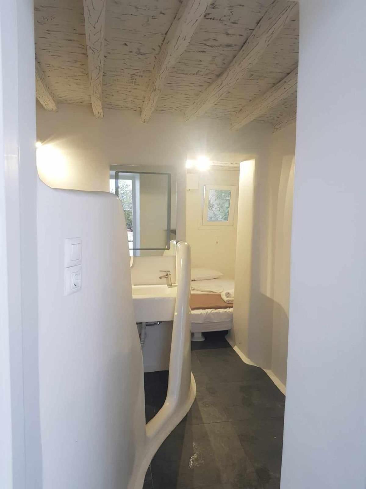 Mykonos Vibes Airport Studios And Apartments Mykonos Town Eksteriør bilde